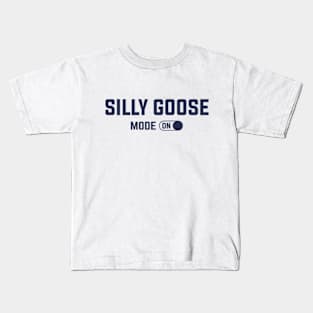 Silly Goose University Funny School Student Meme Kids T-Shirt